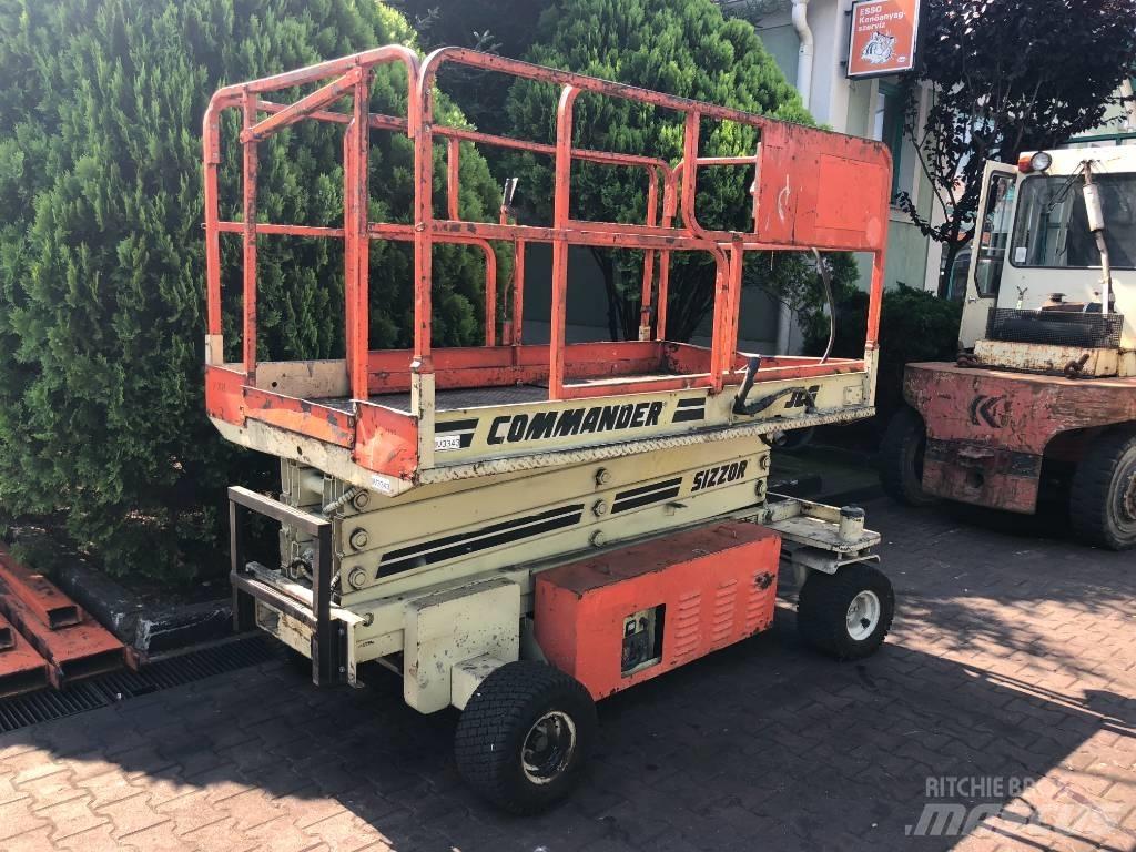 JLG CM2558    V-3343 인원/화물 앨리베이터