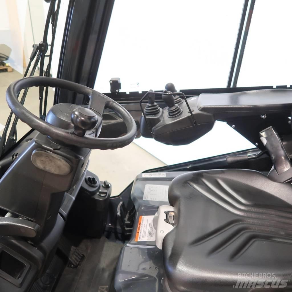 Toyota 8FBE20T 전동 지게차