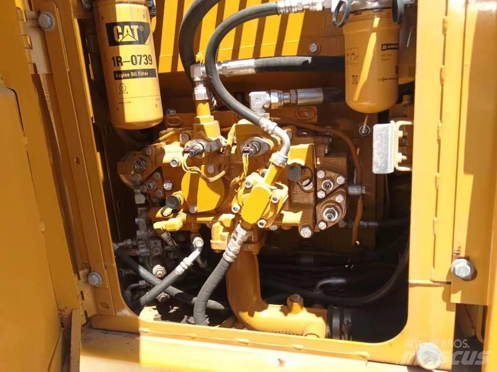 CAT CAT312D2GC 대형 굴삭기 29톤 이상