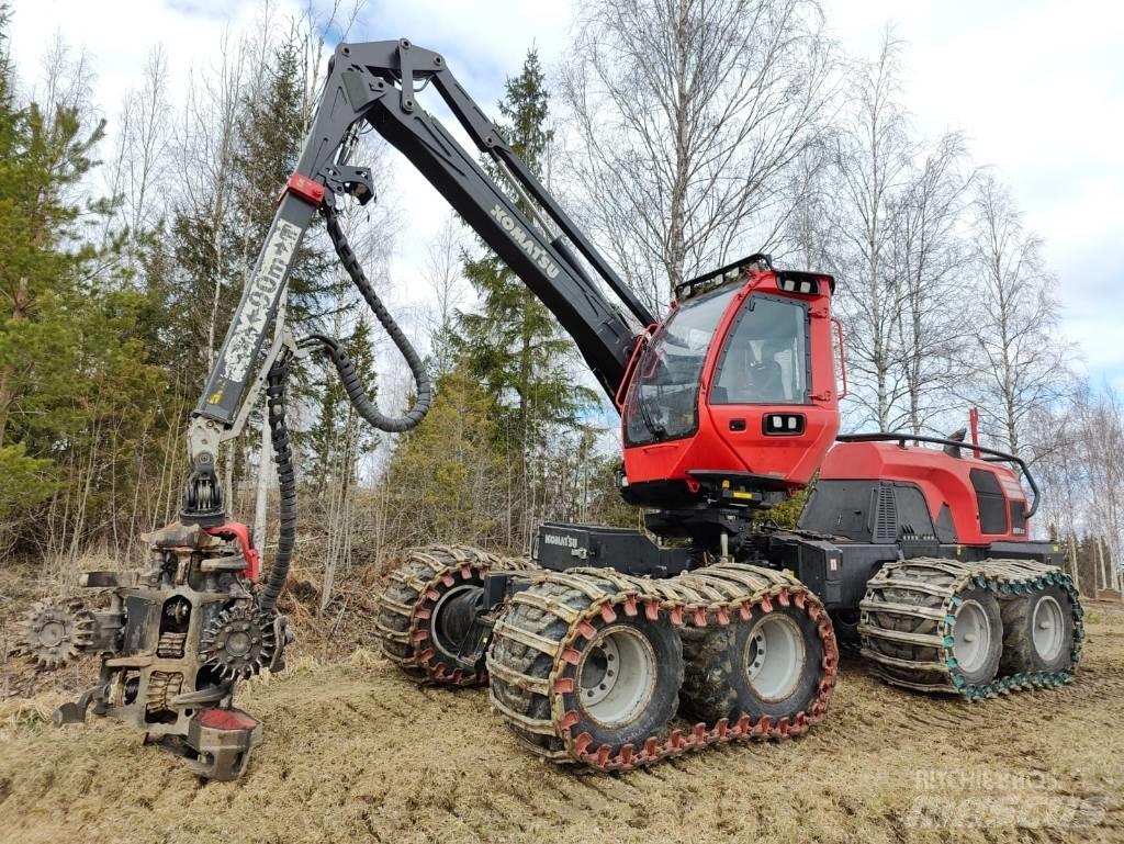 Komatsu 901 XC 원목 하베스터
