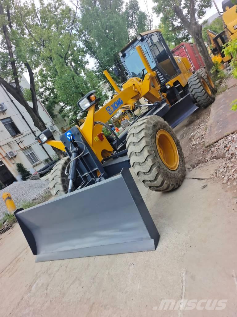 XCMG GR 2153 그레이더