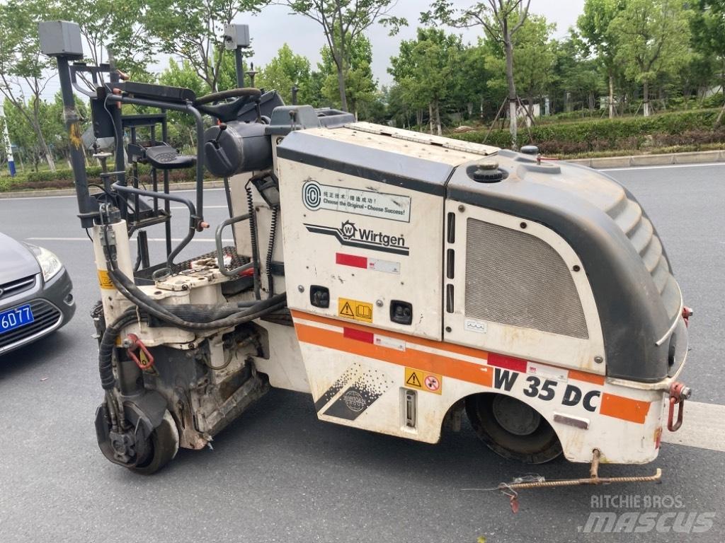 Wirtgen W35DC 아스팔트 콜드 밀링 기계