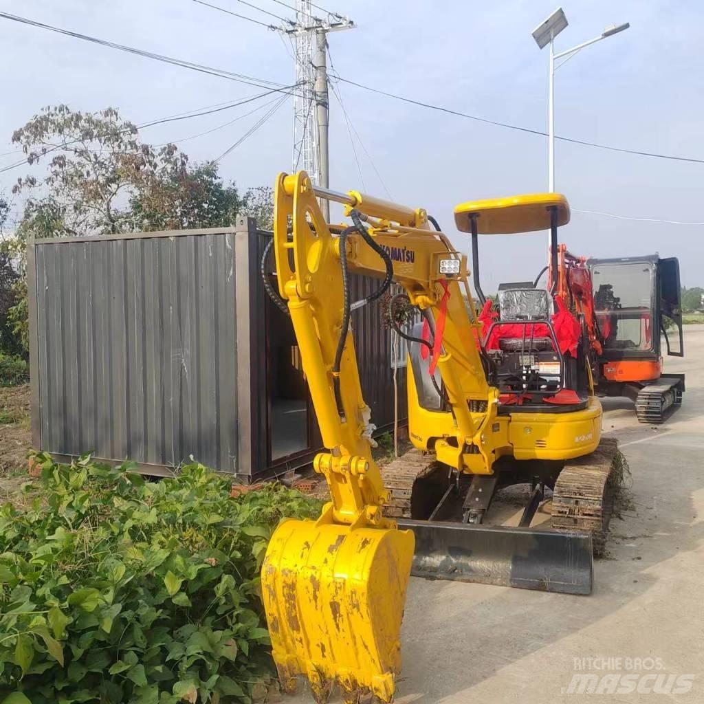 Komatsu PC 35 MR 소형 굴삭기 7톤 미만