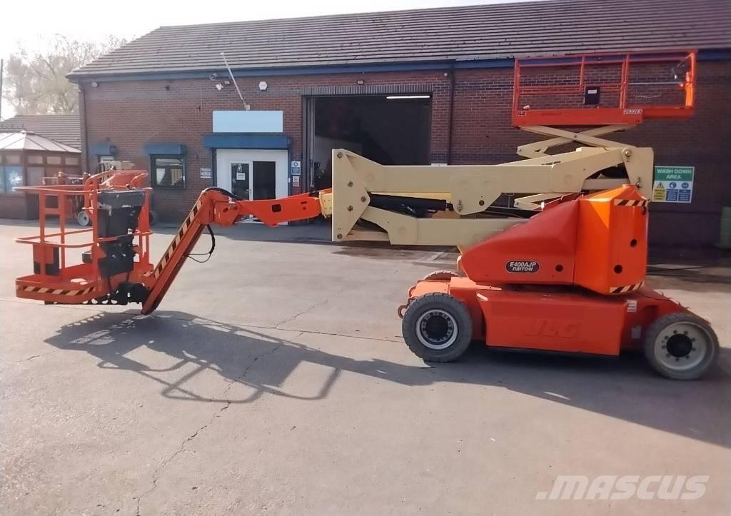 JLG E 400 AJP 관절형 전동이동 리프트