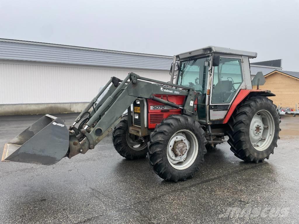 Massey Ferguson 3070 트랙터