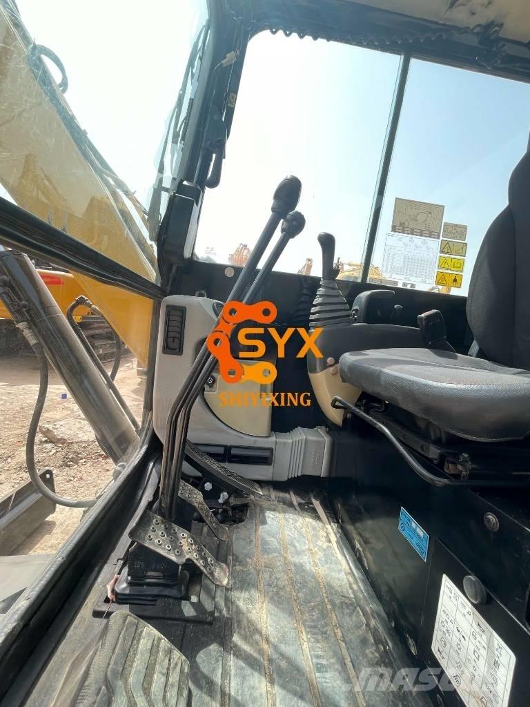 CAT 305.5 E 소형 굴삭기 7톤 미만