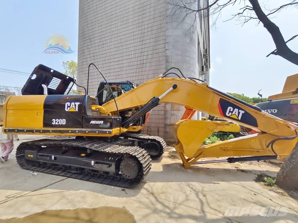 CAT 320 D 대형 굴삭기 29톤 이상