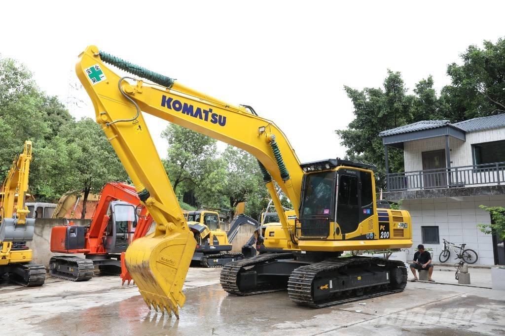 Komatsu PC 200-8 소형 굴삭기 7톤 미만