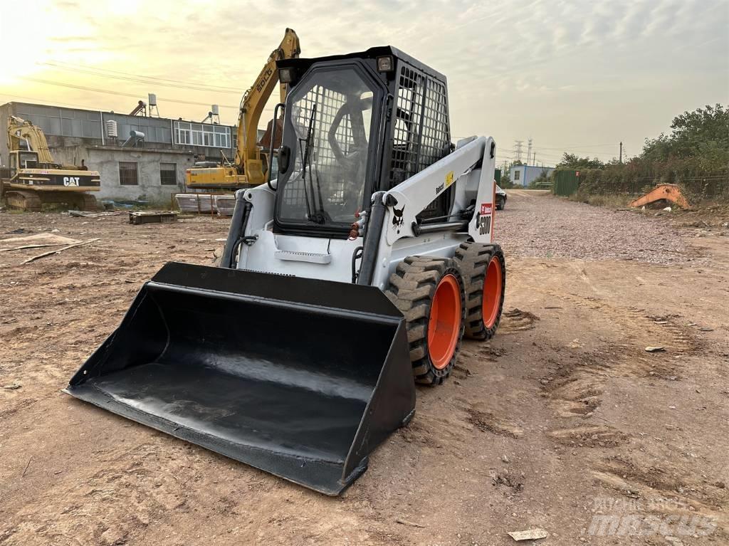 Bobcat S 300  스키드로더