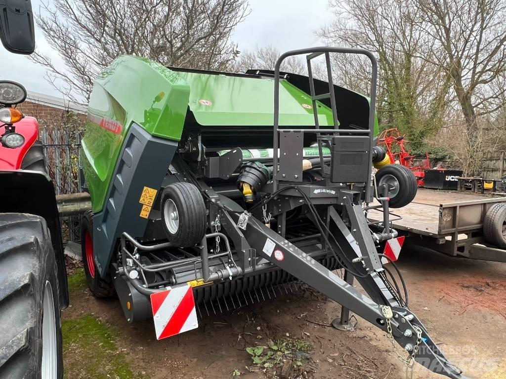 Fendt Rotana F130FC 원형 곤포기