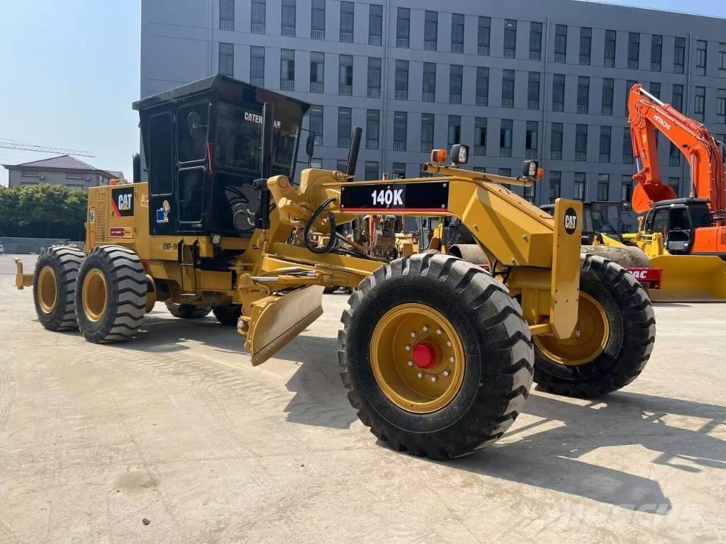 CAT 140 K 그레이더
