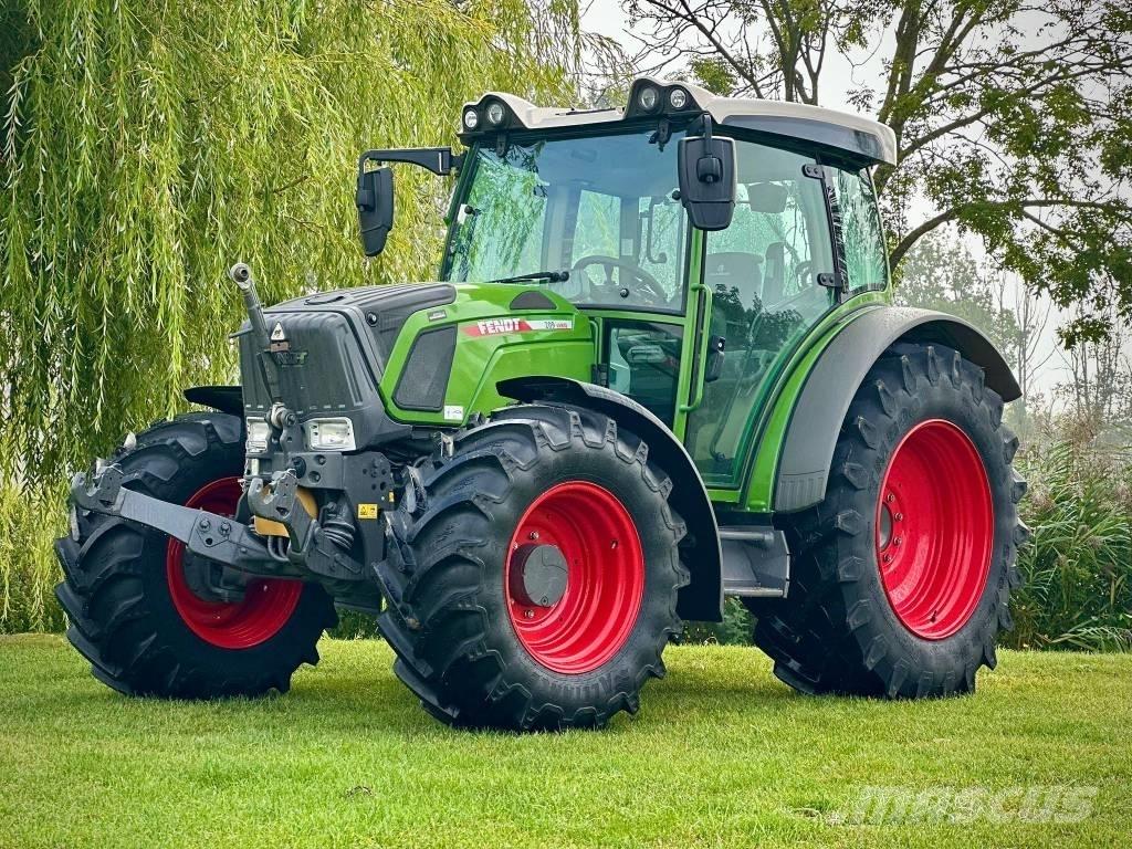 Fendt 209S Vario S3 트랙터