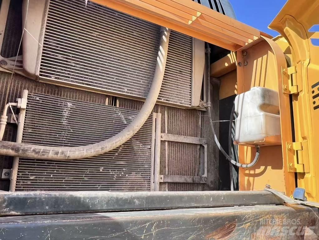 Hyundai R305lc-9t 대형 굴삭기 29톤 이상