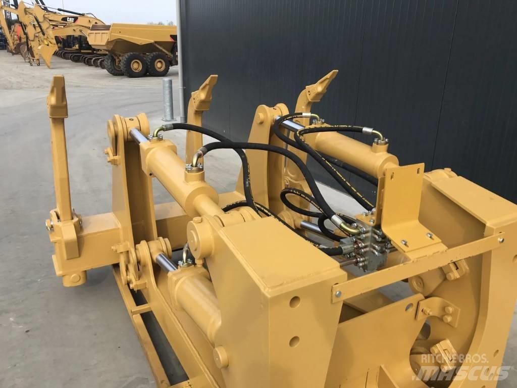 CAT D7H 스크레퍼