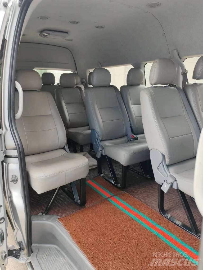 Toyota Coaster 시외버스