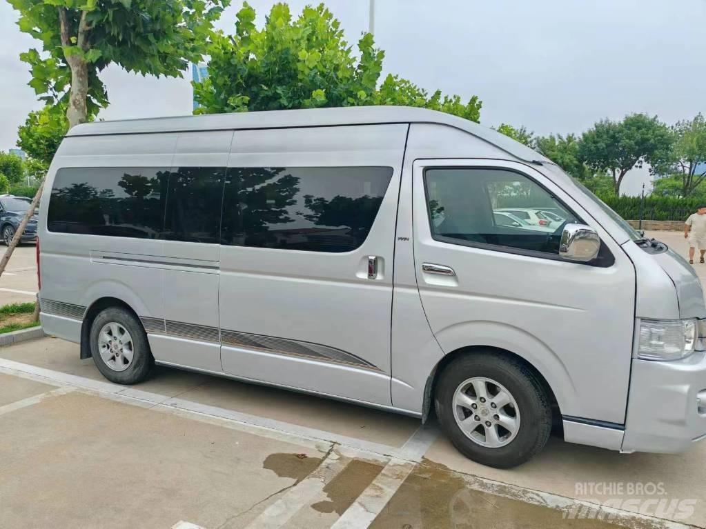 Toyota Coaster 시외버스