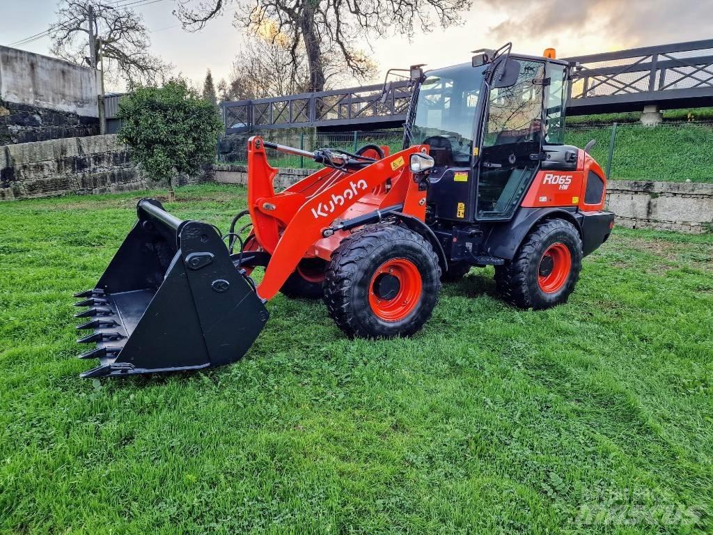 Kubota R 065  휠로우더
