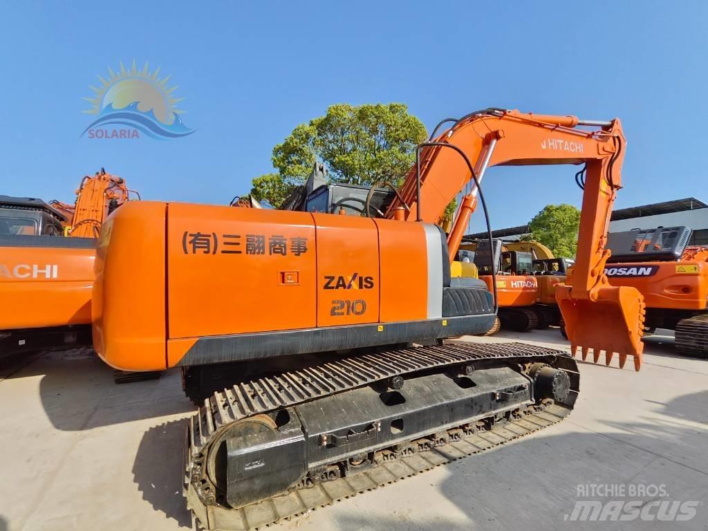 Hitachi ZX 210 대형 굴삭기 29톤 이상