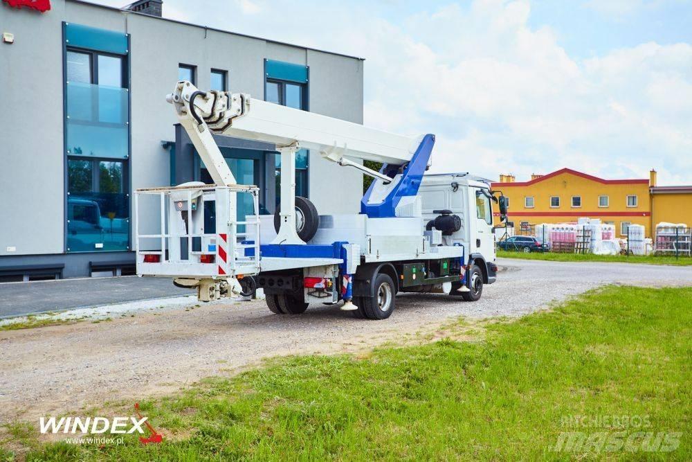 Wumag WT 300 트럭 탑재 고소작업대