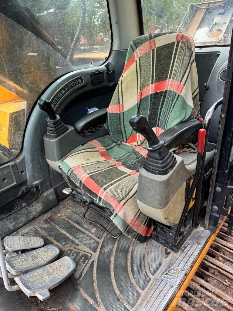 JCB JS 220 LC 대형 굴삭기 29톤 이상