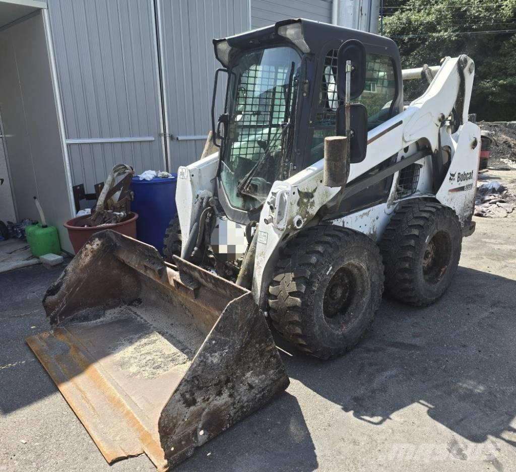 Bobcat S 590  스키드로더