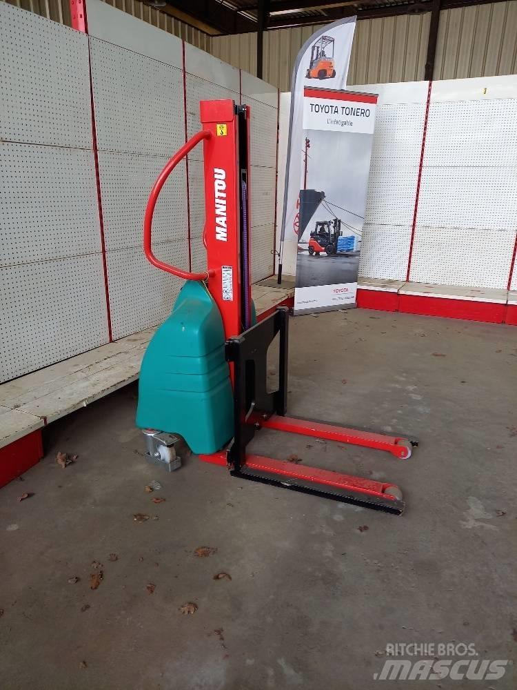 Manitou EB500 포크리프트