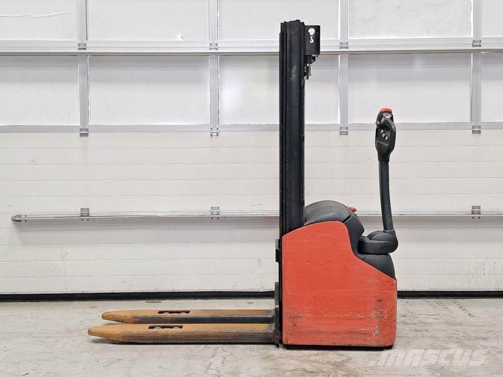 LOC A12TLL42 포크리프트