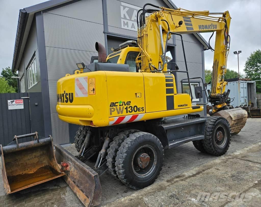 Komatsu PW 130ES-6K  휠 굴삭기