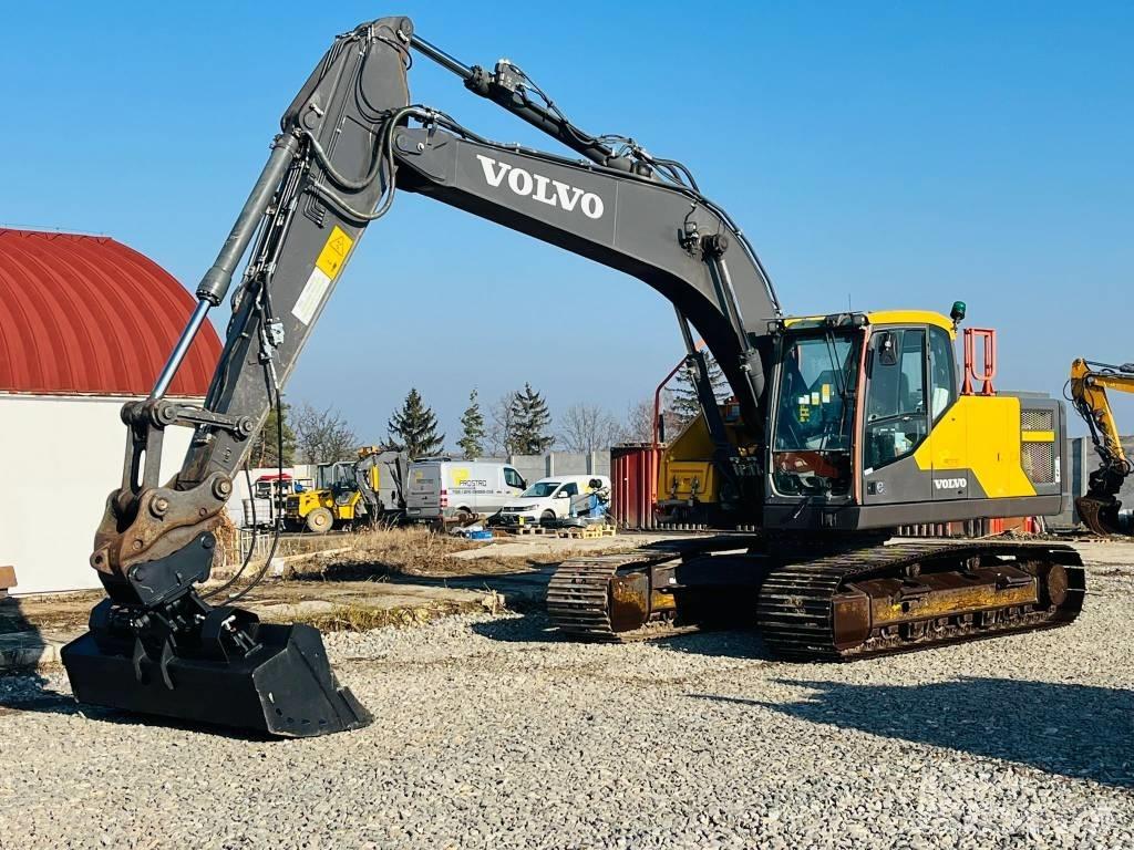 Volvo EC 220 EL 대형 굴삭기 29톤 이상