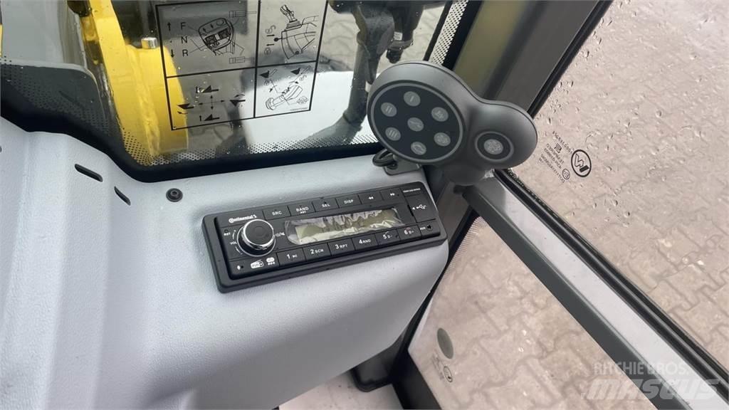 Kramer 5050  휠로우더