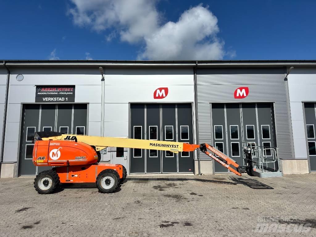 JLG 660 SJ 견인식 전동이동 리프트