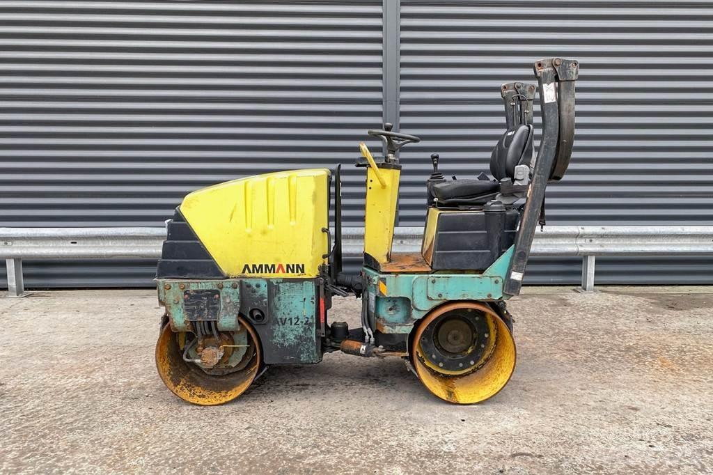 Ammann AV 12-2 트윈 드럼 롤러