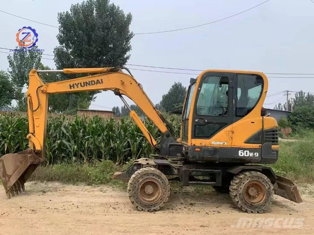 Hyundai 60 W  휠 굴삭기