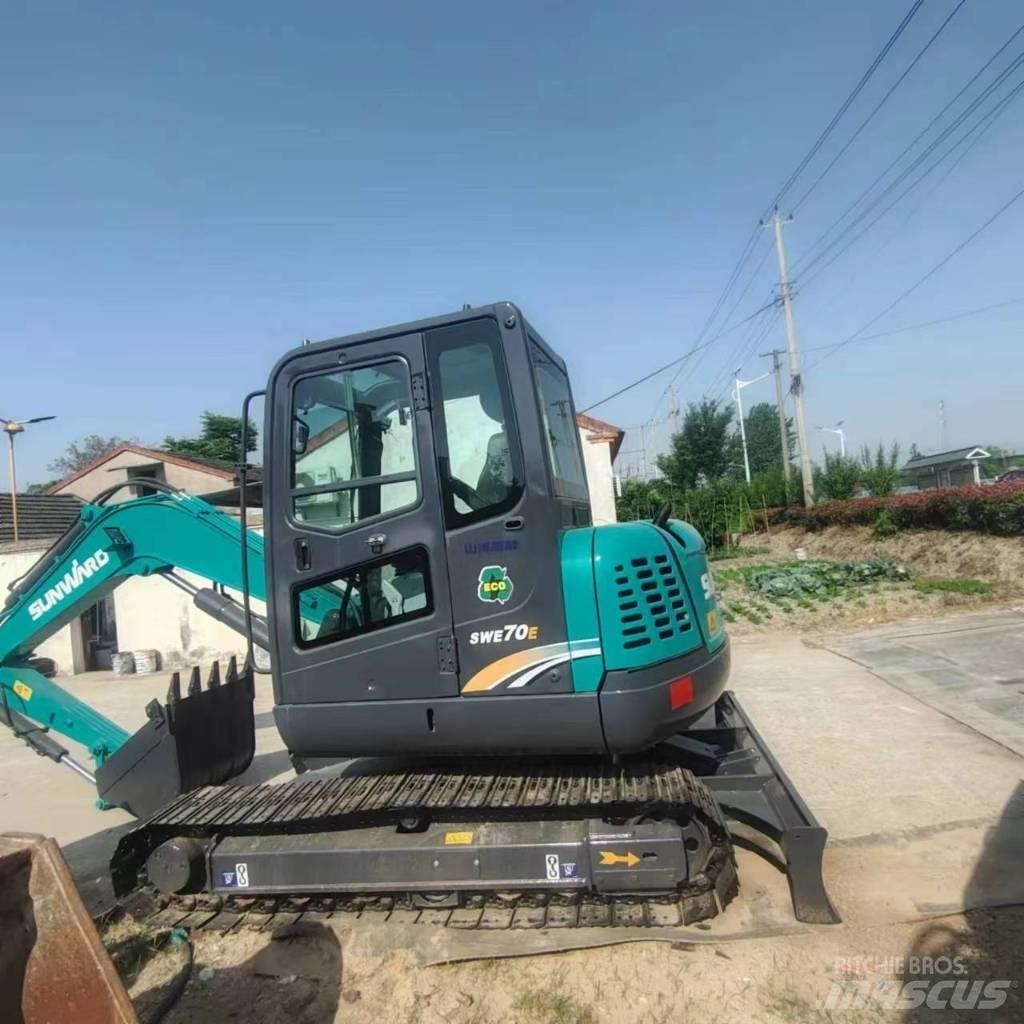 Sunward SWE 70 E 소형 굴삭기 7톤 미만