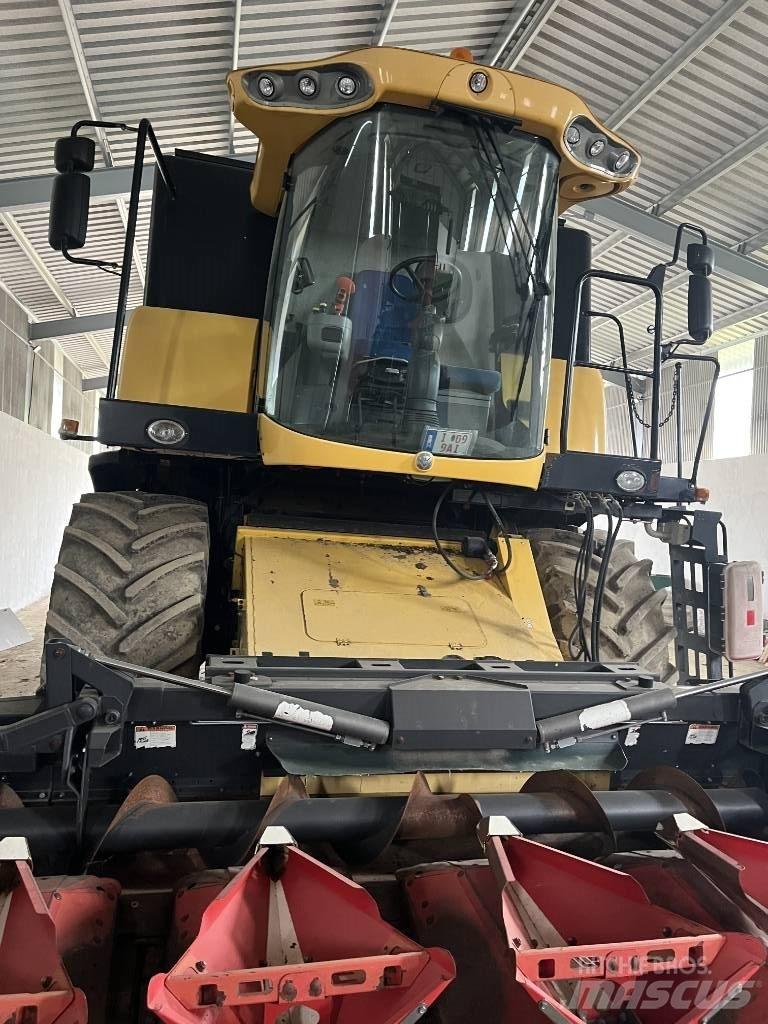 New Holland CX 6090 콤바인 수확기