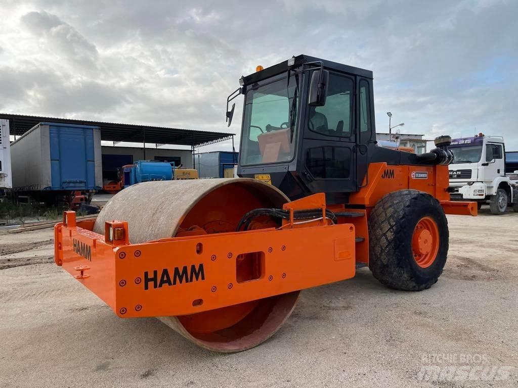 Hamm 2520 D 싱글 드럼 롤러