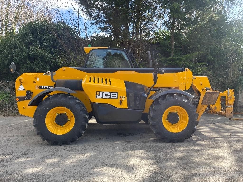 JCB 535-125 텔러 핸들러