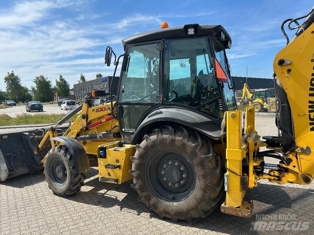 New Holland B 100 C 백호로더
