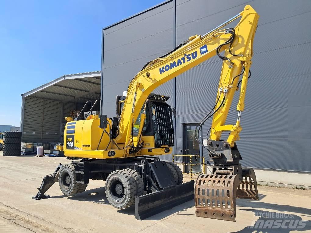 Komatsu PW148-10  휠 굴삭기
