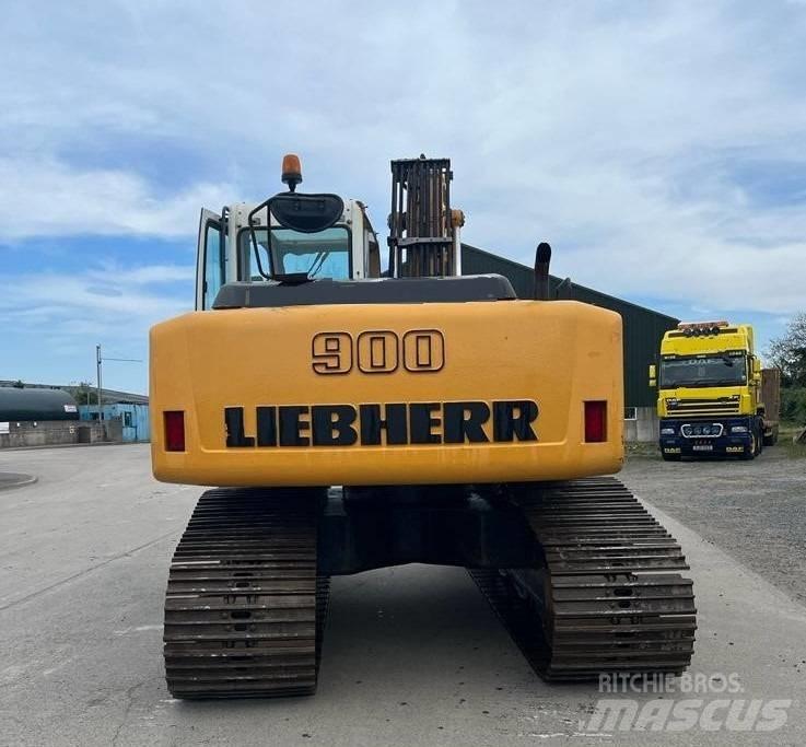Liebherr R 900 C 대형 굴삭기 29톤 이상