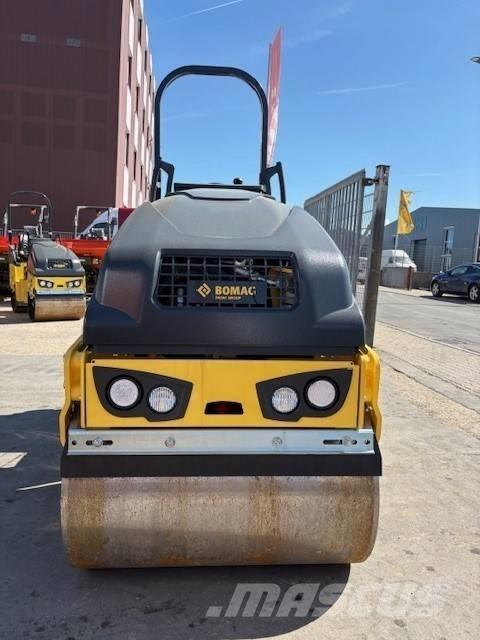 Bomag BW 90 AD-5 트윈 드럼 롤러