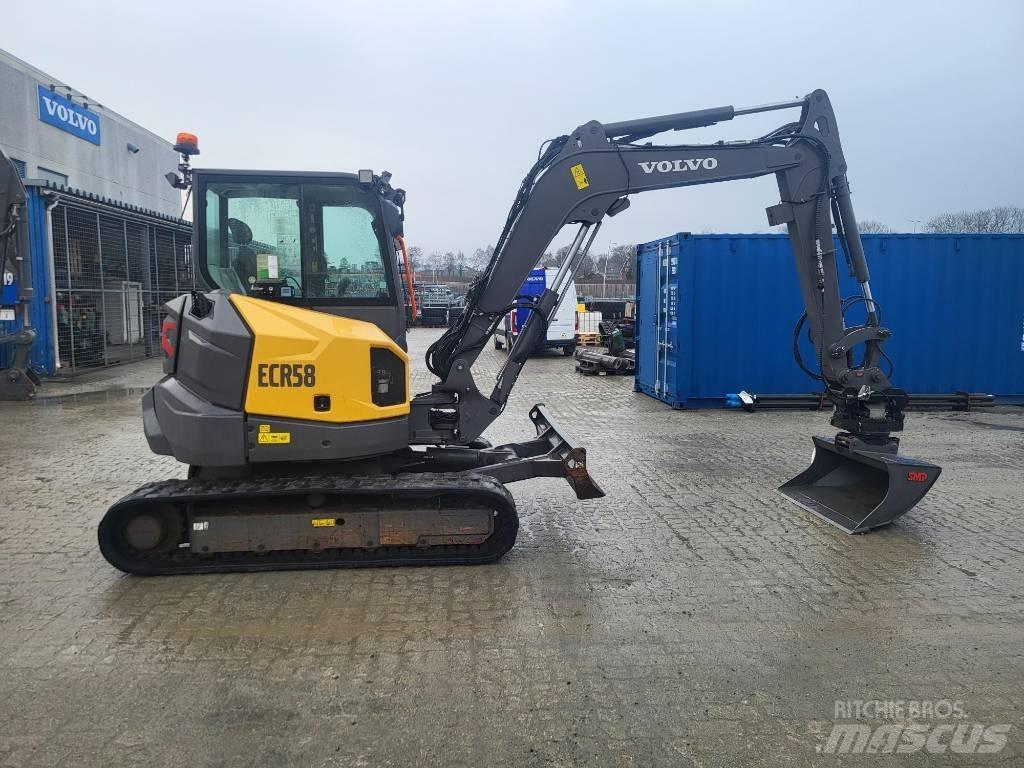 Volvo ECR58F 중형굴삭기 7톤-28톤