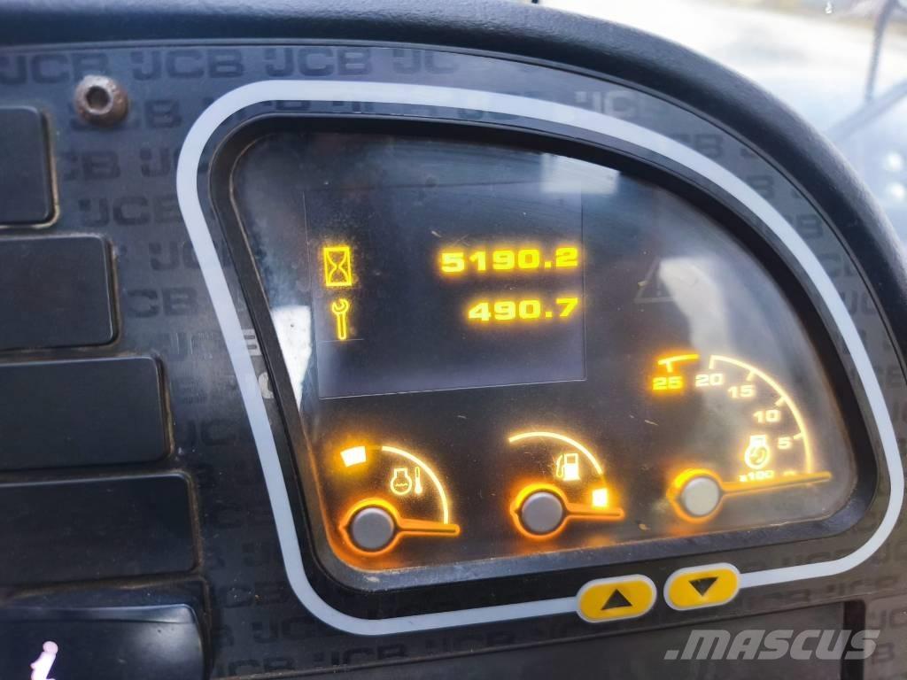 JCB 535-140 텔러 핸들러