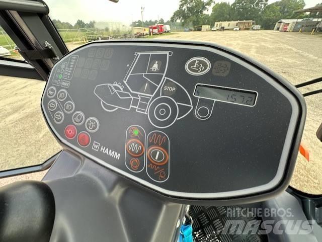 Hamm hc70i 싱글 드럼 롤러