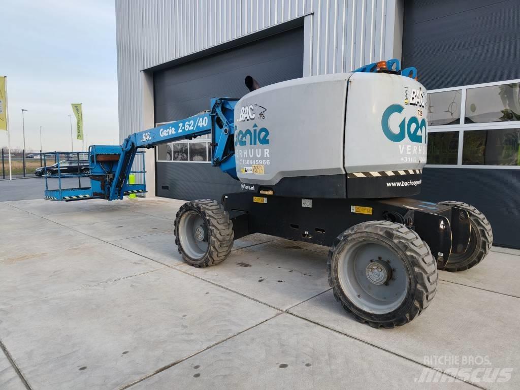 Genie Z 62/40 관절형 전동이동 리프트