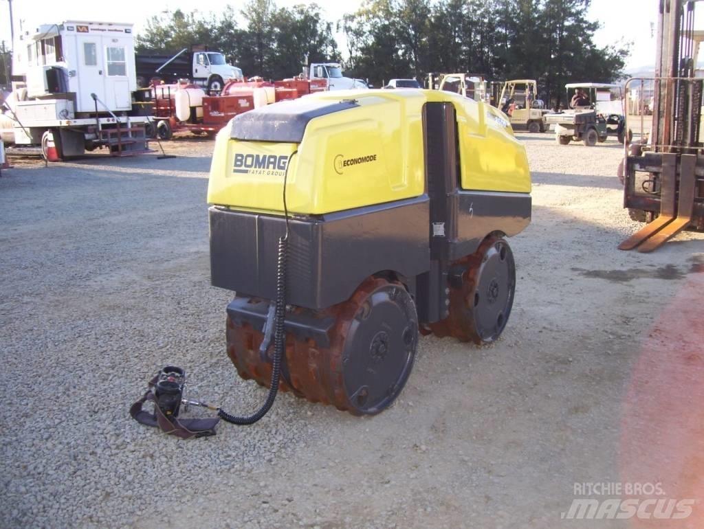 Bomag BMP 8500 토양 다짐기