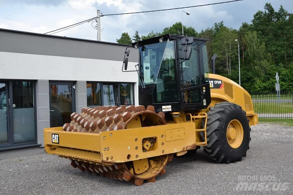 CAT CP 54 싱글 드럼 롤러
