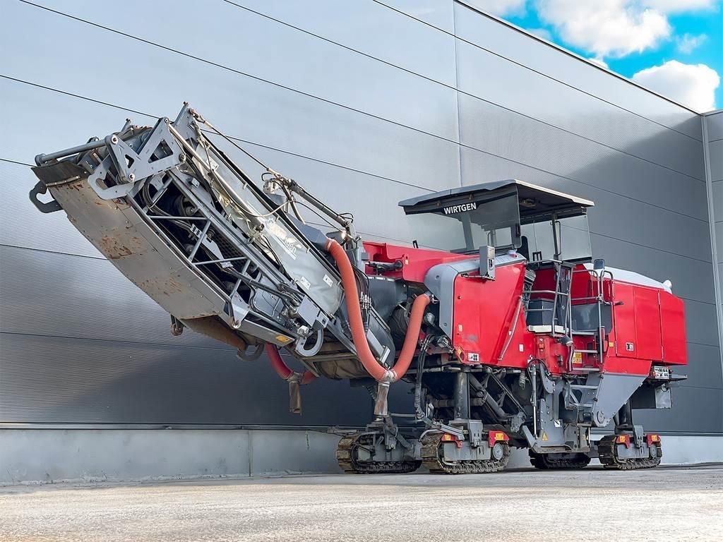 Wirtgen W 200 I 아스팔트 콜드 밀링 기계