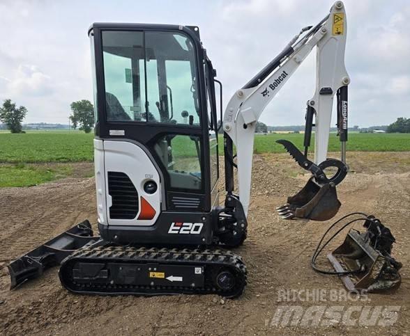 Bobcat E20 소형 굴삭기 7톤 미만