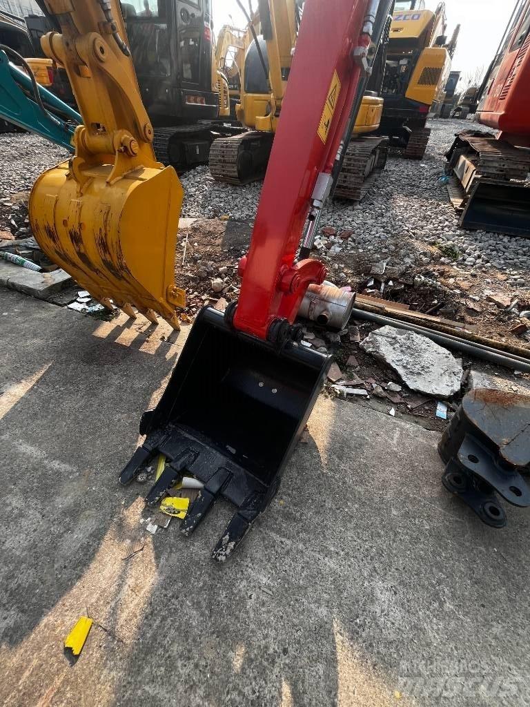 Kubota U 35 소형 굴삭기 7톤 미만